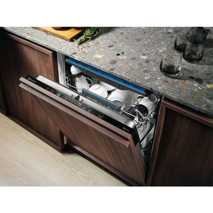 Встраиваемая посудомоечная машина Electrolux EES948300L